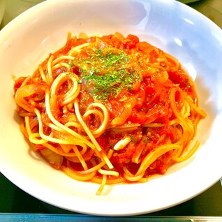 家にあるものでトマトパスタ